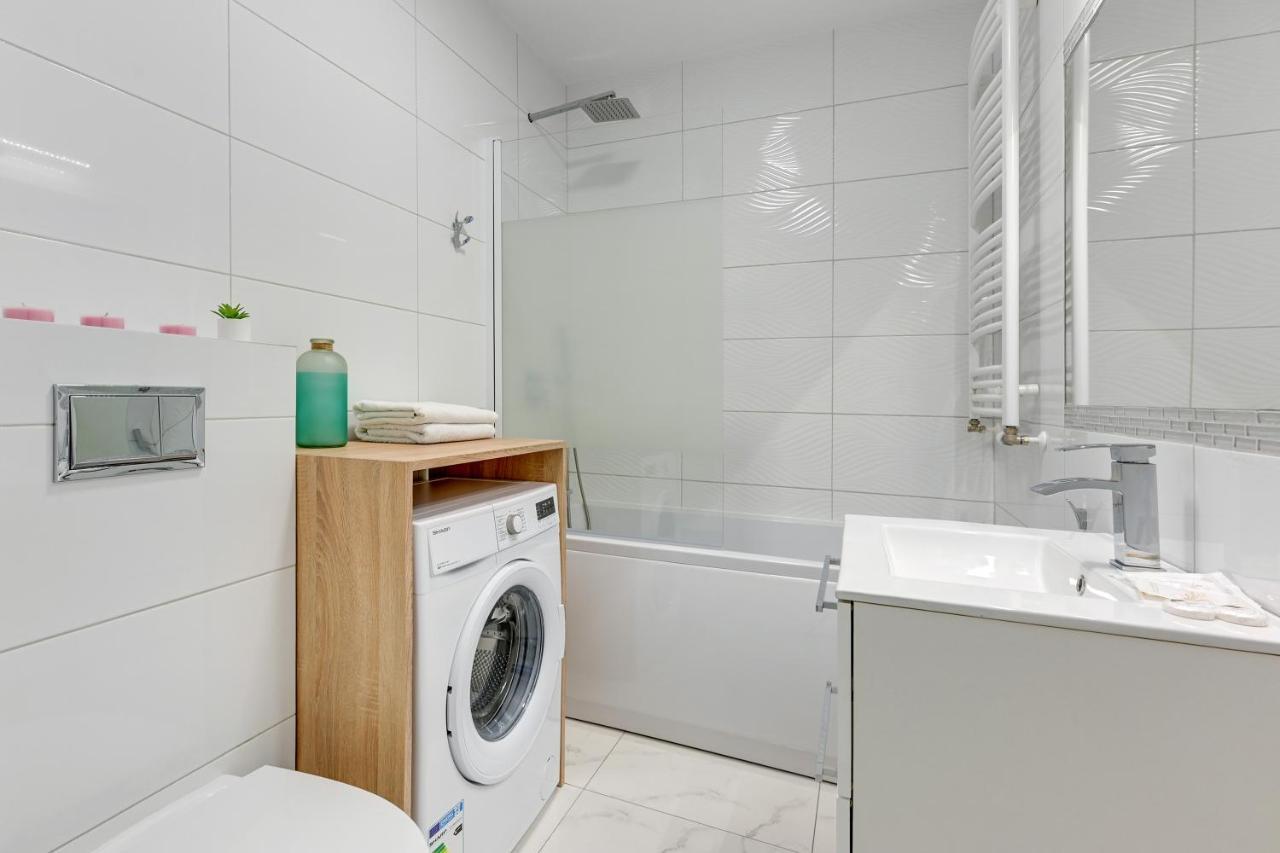 Platinium Nadmorski Dwor Residence 格但斯克 外观 照片